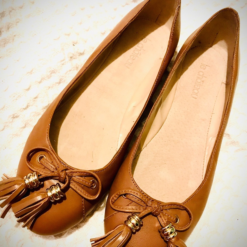 Le chateau flats size 8